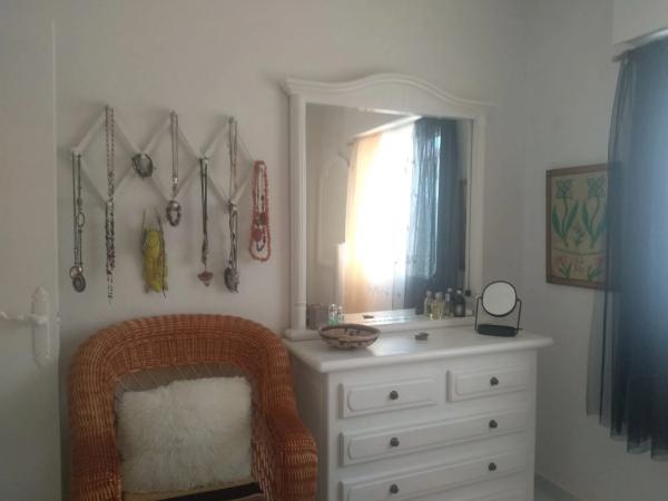 Chalet pareado en calle Alondra, 15