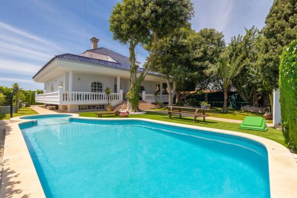 Chalet en calle Jorge Manrique