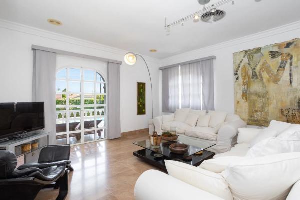 Chalet en calle Jorge Manrique