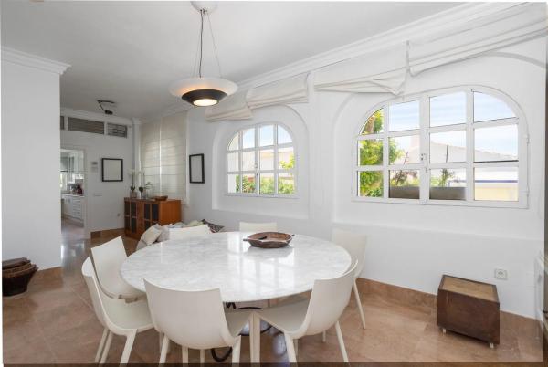 Chalet en calle Jorge Manrique