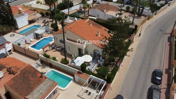 Casa independiente en calle Velázquez