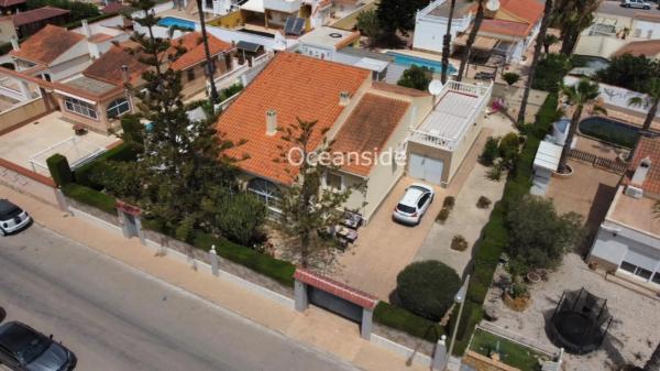 Casa independiente en calle Velázquez
