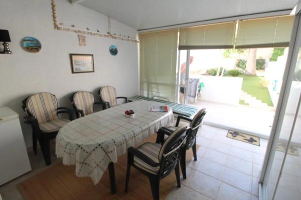 Chalet adosado en calle Monteperdido