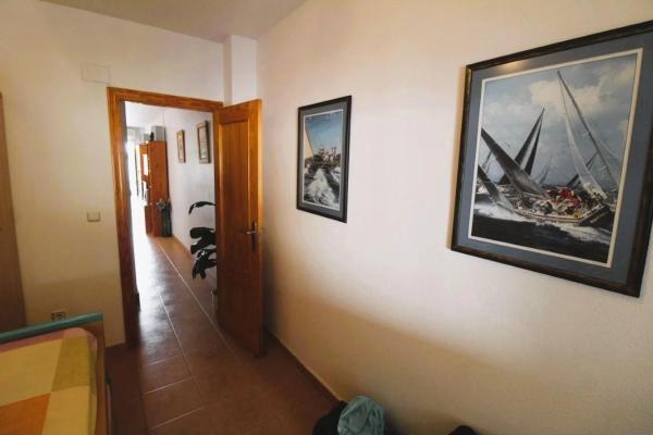 Chalet adosado en calle Monteperdido