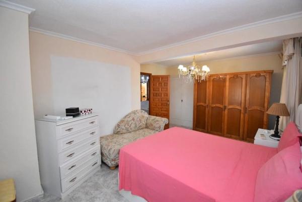 Chalet en Barrio Los Balcones - Los Altos del Edén