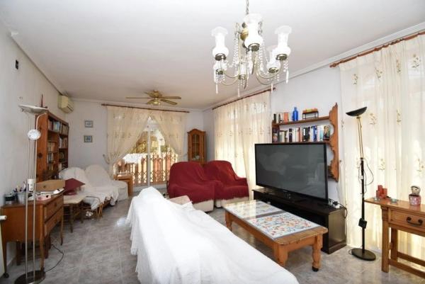 Chalet en Barrio Los Balcones - Los Altos del Edén