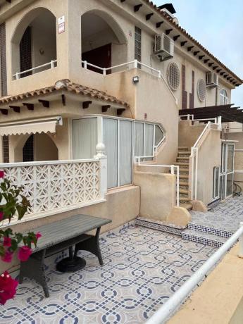 Chalet pareado en Urbanización Las Barcas, 9