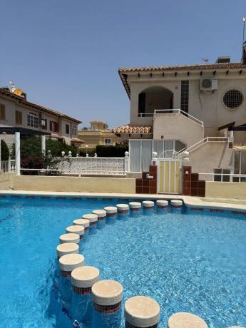 Chalet pareado en Urbanización Las Barcas, 9