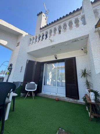 Chalet adosado en Urbanización las Barcas, 1