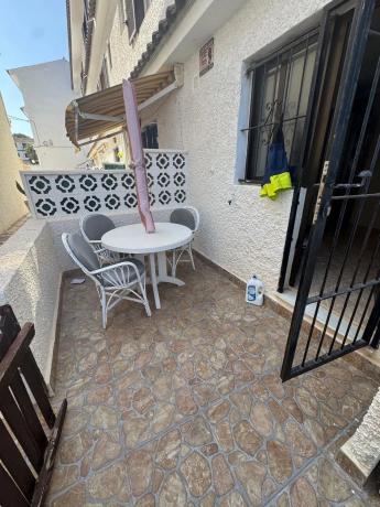 Chalet adosado en Urbanización las Barcas, 1