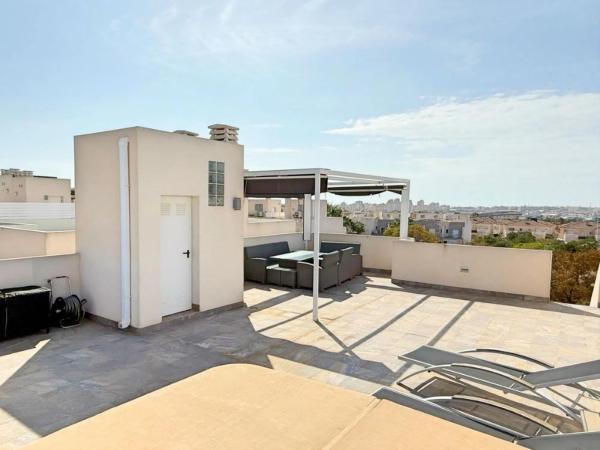 Ático en calle Rosa Diez Gonzalez, 25