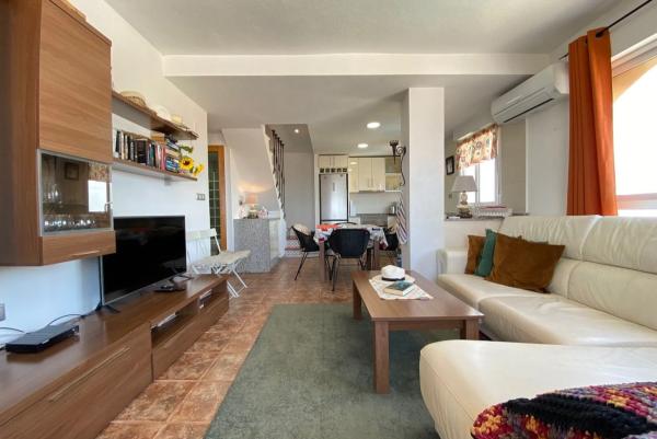 Dúplex en calle Aquiles, 17