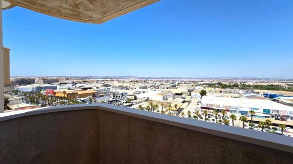 Ático en calle Joven Pura