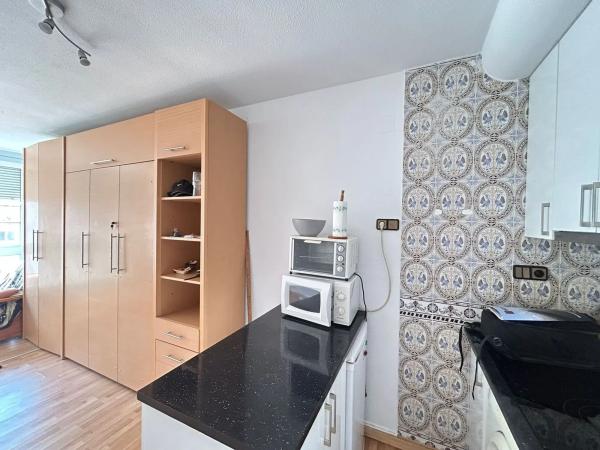 Estudio en calle Paralela Estocolmo