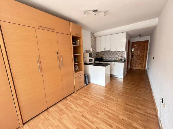 Estudio en calle Paralela Estocolmo