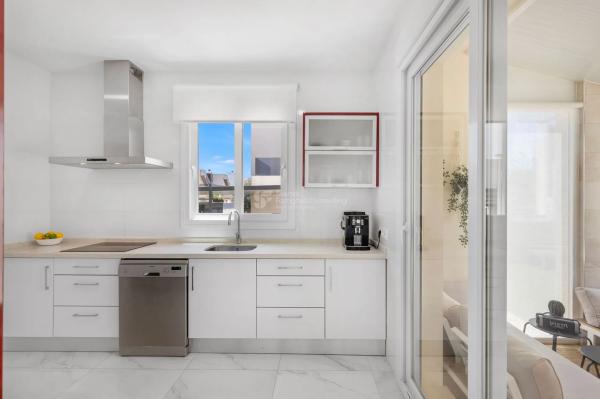 Casa independiente en calle Fischer, 71