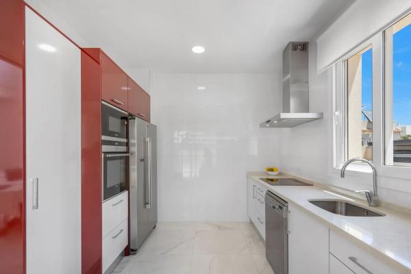 Casa independiente en calle Fischer, 71