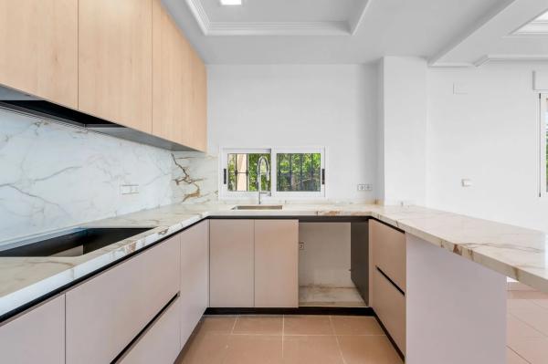 Casa independiente en calle Lebeche, 25