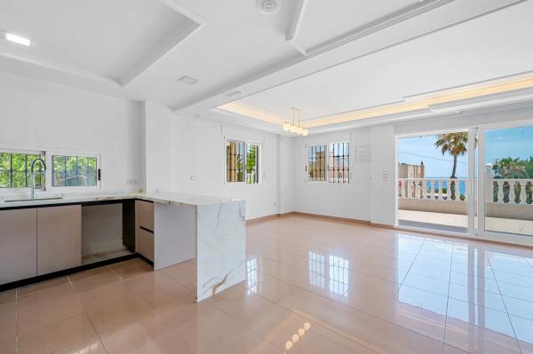 Casa independiente en calle Lebeche, 25