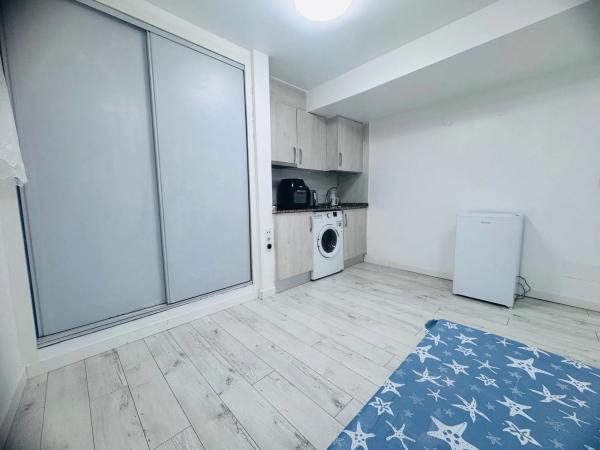 Estudio en calle Almudena