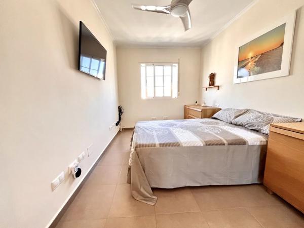 Chalet pareado en calle Patricio Zammit, 50