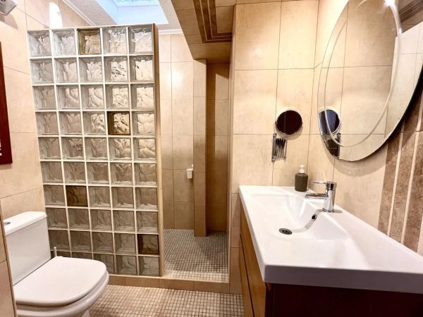 Chalet pareado en calle Patricio Zammit, 50