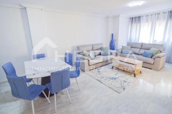 Piso en calle Ramón y Cajal, 55