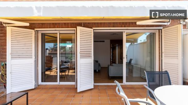 Piso de 3 habitaciones en alquiler en l'Antiga Esquerra, Barcelona