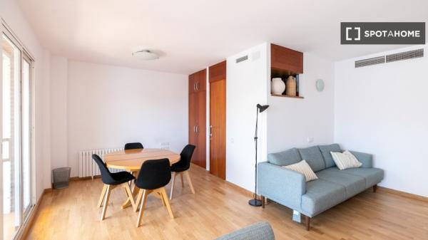 Piso de 3 habitaciones en alquiler en l'Antiga Esquerra, Barcelona