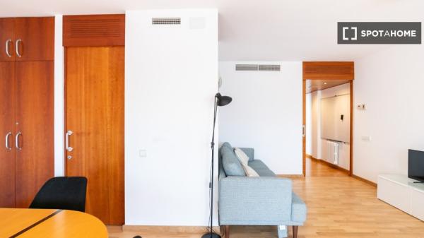 Piso de 3 habitaciones en alquiler en l'Antiga Esquerra, Barcelona