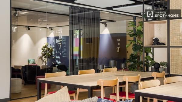 Se alquila habitación en residencia en El Besòs i el Maresme