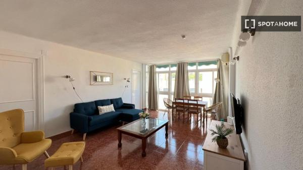 Chambre dans un appartement partagé à Malaga