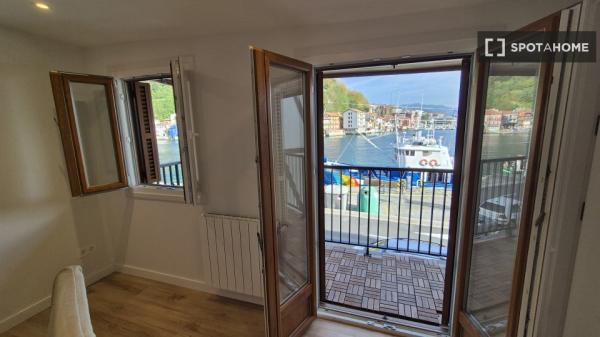 Piso en alquiler en San Pedro Casco Viejo, San Sebastián
