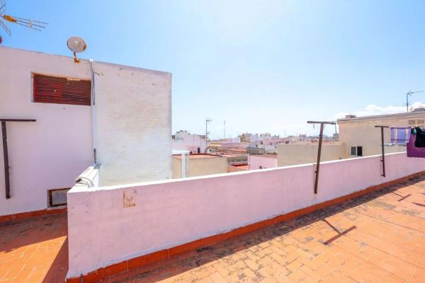 Estudio en calle Ramón Gallud s/n