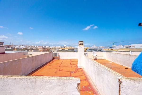 Estudio en calle Ramón Gallud s/n