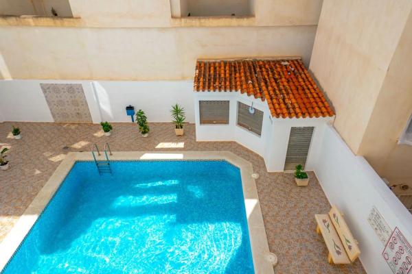 Estudio en calle Ramón Gallud s/n