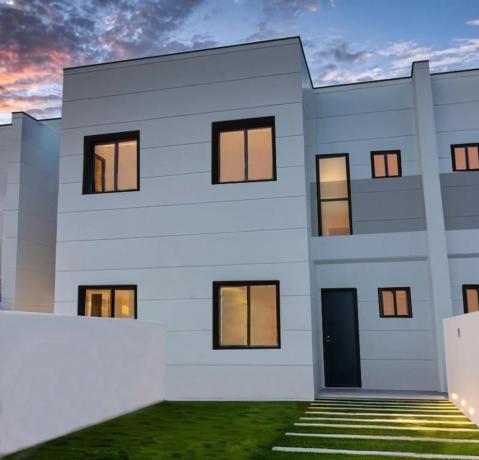 Chalets Adosados en Los Manantiales