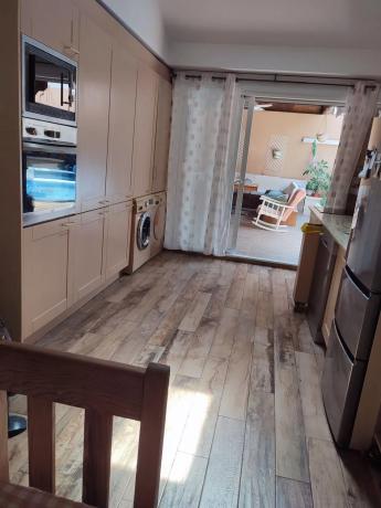 Chalet adosado en calle los Cincuenta, 46