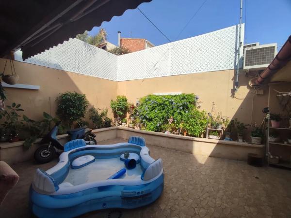 Chalet adosado en calle los Cincuenta, 46