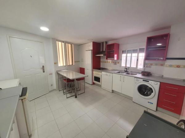 Chalet adosado en calle Músico José Mira Figueroa