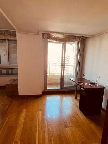 Dúplex en avenida Oscar Espla