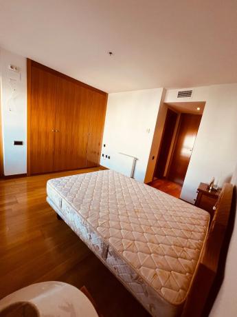 Dúplex en avenida Oscar Espla