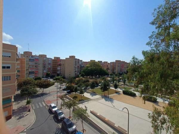Piso en Barrio Benisaudet