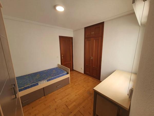 Piso en calle Sevilla, 20