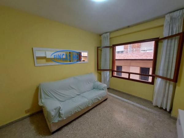 Piso en Barrio Carolinas Bajas