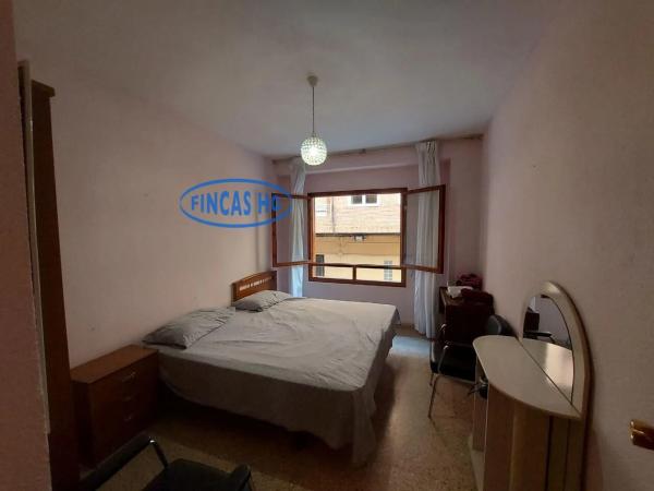 Piso en Barrio Carolinas Bajas