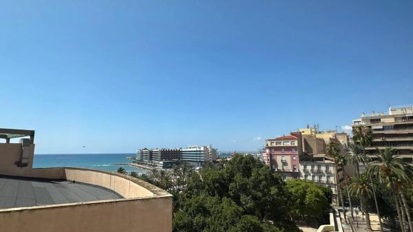 Piso en plaza Paseíto Ramiro