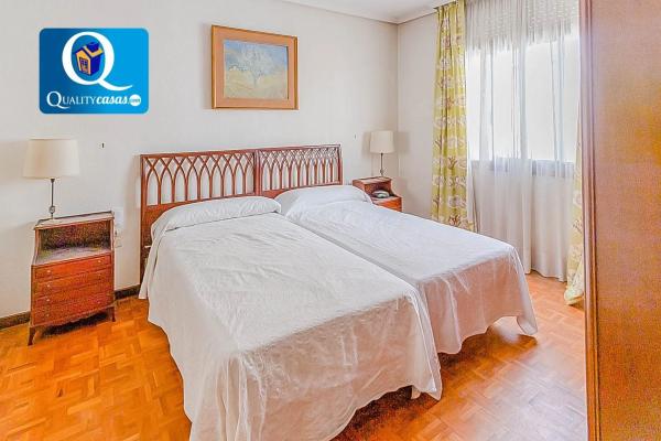 Piso en Barrio Mercado