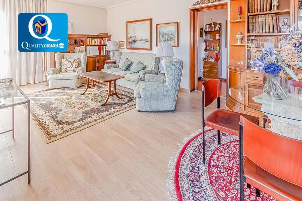 Piso en Barrio Mercado