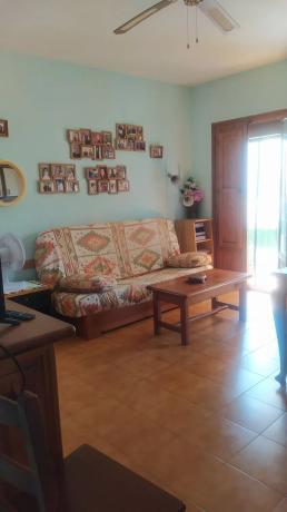 Chalet adosado en calle Aigües, 8 h